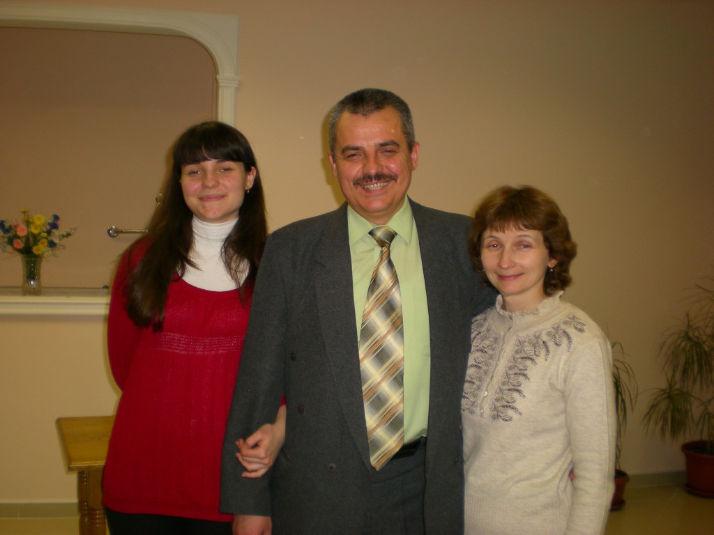 Семья Галюков
Слава, Дима и Аня Галюк ( Дима проводил данный семинар )